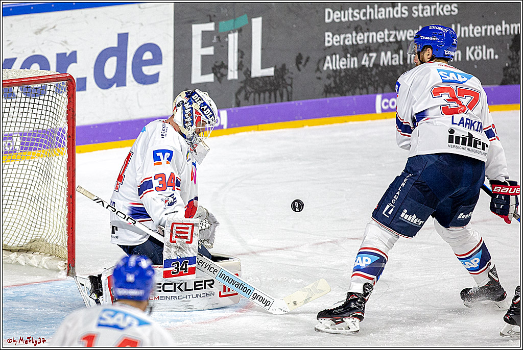 DEL; Koelner Haie - Adler Mannheim, 14.10.2018